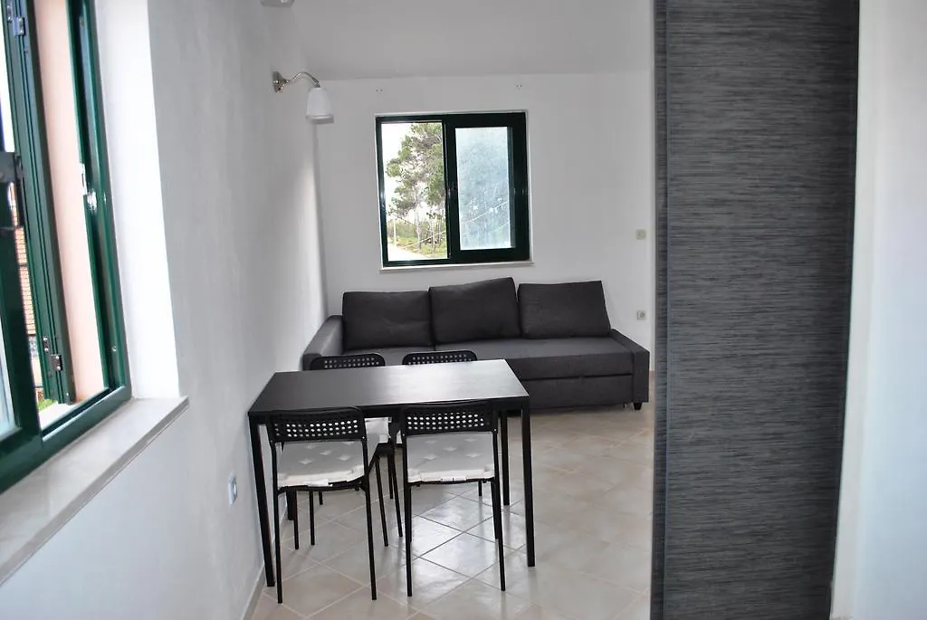 Apartments Sunny Punta Privlaka  Horvátország