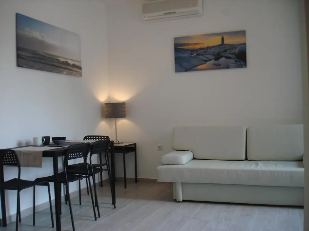 Apartments Sunny Punta Privlaka   Privlaka (Zadar)