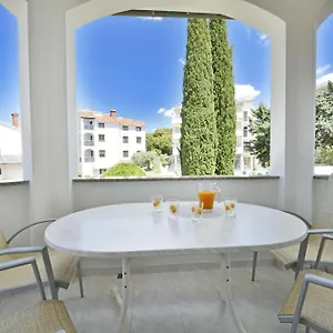 Gloria Apartment Vrsar